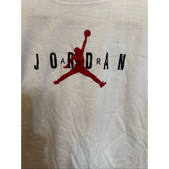 Air Jordan Girl's Crew Neck Logo Cropped T-shirt White Large (12-13Yrs) - Picture 2 of 5
